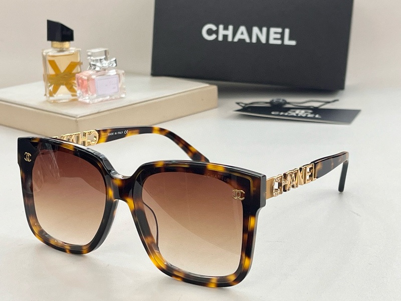 Chanel Sunglasses 132